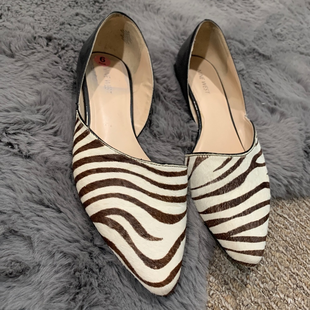 Nine West loafers with Zebra design
